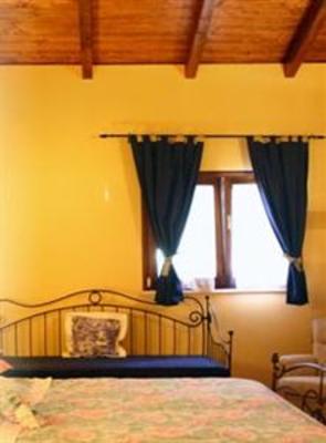 фото отеля Dimora Del Falconiere B&B Gioia Del Colle