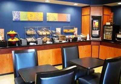 фото отеля Fairfield Inn & Suites by Marriott Lakeland / Plant City