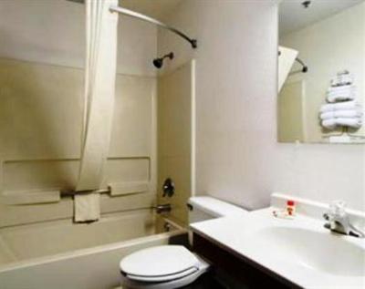 фото отеля Super 8 Waynesburg
