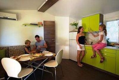 фото отеля Mobile Homes Campsite Sirena