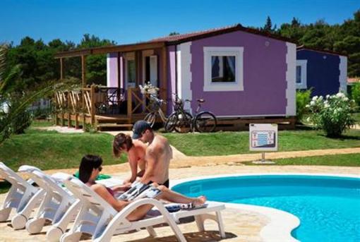 фото отеля Mobile Homes Campsite Sirena