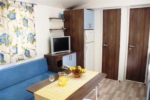 фото отеля Mobile Homes Campsite Sirena