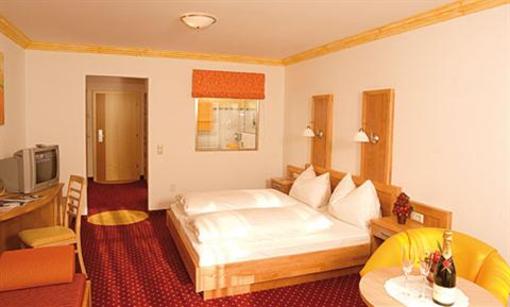 фото отеля Aparthotel Astrid