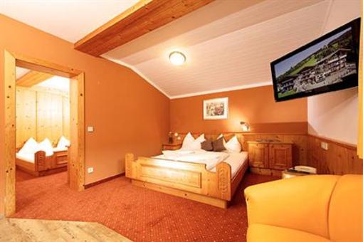 фото отеля Aparthotel Astrid