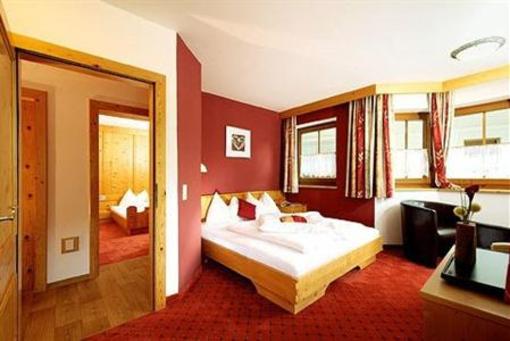 фото отеля Aparthotel Astrid
