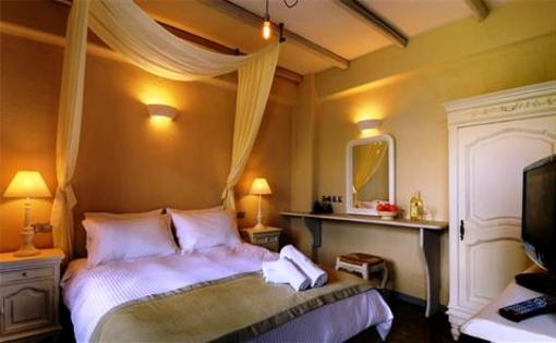 фото отеля Agapitos Villas & Guesthouses