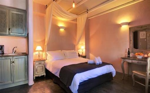 фото отеля Agapitos Villas & Guesthouses