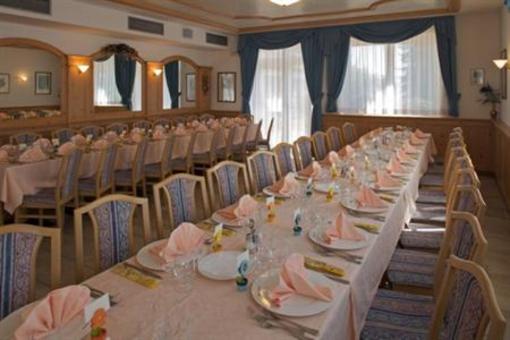 фото отеля Hotel Alla Torre Coredo