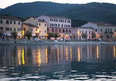 фото отеля Hotel Marinella Marciana Marina