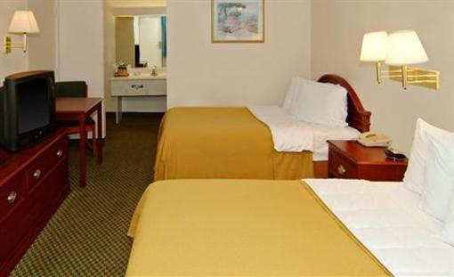фото отеля Vista Inn & Suites Tampa