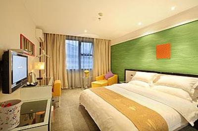 фото отеля Jiazhou Hostel Chongqing Hongqi