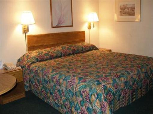 фото отеля Scottish Inn Thomson