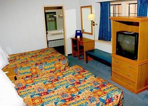 фото отеля Econo Lodge Lawrence