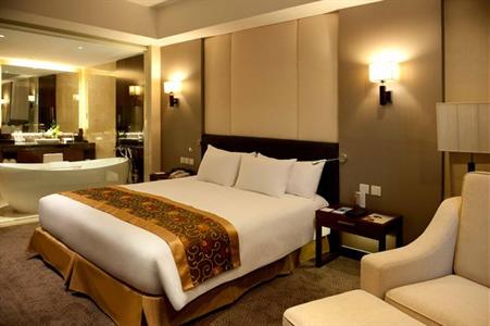 фото отеля Crowne Plaza West Hanoi