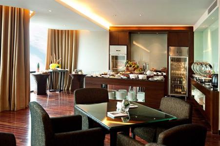 фото отеля Crowne Plaza West Hanoi