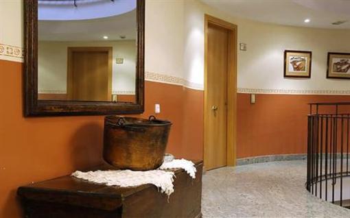 фото отеля Hotel Pirineos Castejon de Sos