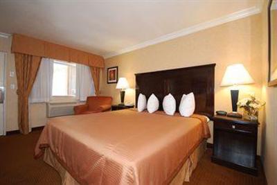 фото отеля Vagabond Inn Executive Pasadena