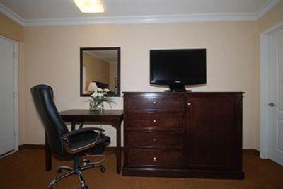 фото отеля Vagabond Inn Executive Pasadena