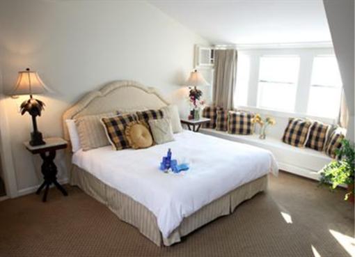 фото отеля The Beach House Inn Kennebunk (Maine)
