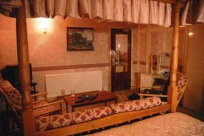 фото отеля The Manor Hotel