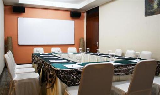 фото отеля Baron Indah Hotel