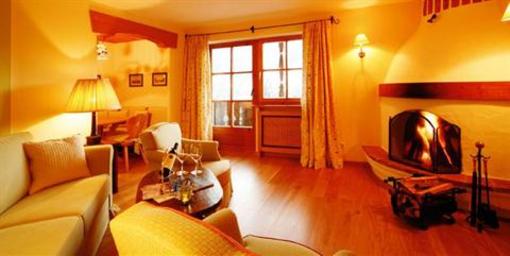 фото отеля Landsitz Romerhof Apartment Kitzbuhel