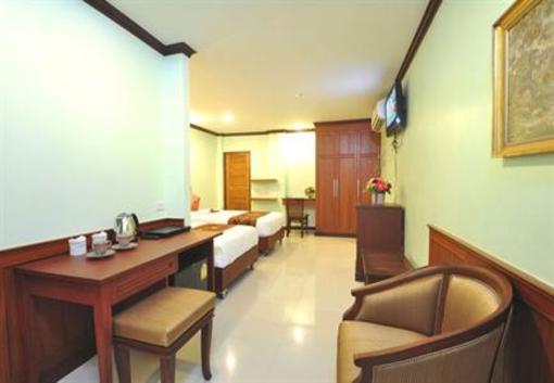 фото отеля Sky Suites