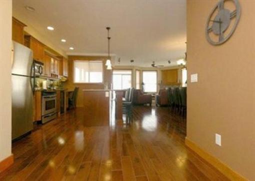 фото отеля Big White Vacation Homes