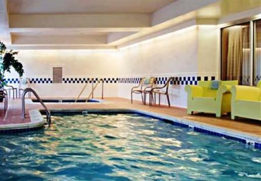 фото отеля SpringHill Suites Chesterfield