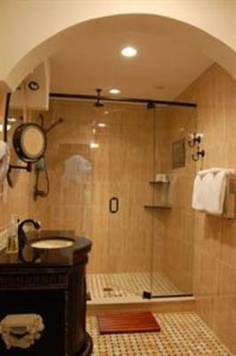 фото отеля Adventure Suites