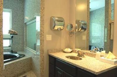 фото отеля Adventure Suites