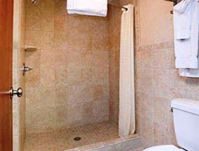 фото отеля Howard Johnson Traverse City