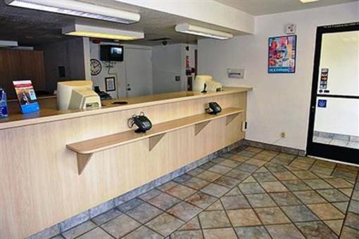 фото отеля Motel 6 Carlsbad South