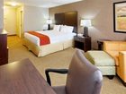 фото отеля Holiday Inn Express Hotel & Suites Canyonville