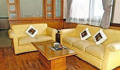 фото отеля Enhaii Hotel Bandung