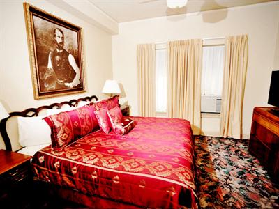 фото отеля The Faust Hotel