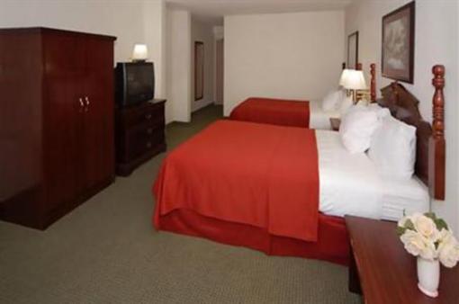 фото отеля Quality Inn & Suites Six Flags Austell