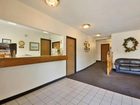 фото отеля Super 8 Motel Waterloo (Iowa)
