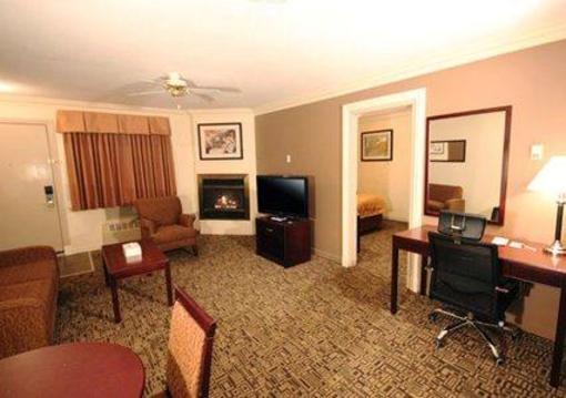 фото отеля Quality Inn and Suites High Level
