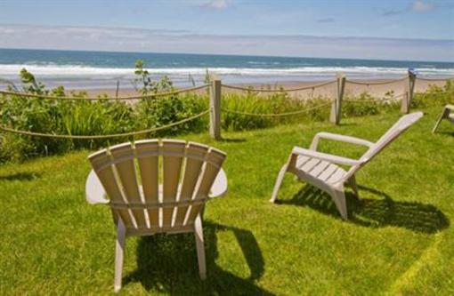 фото отеля Pelican Shores Inn