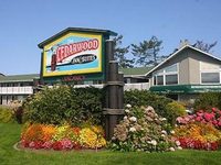 The Cedarwood Inn and Suites