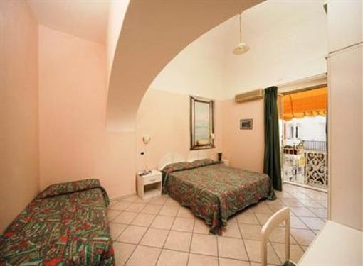 фото отеля Hotel Da Raffaele