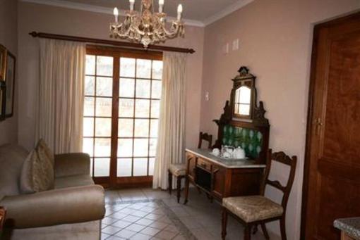 фото отеля Fourways Gardens Guest Estate