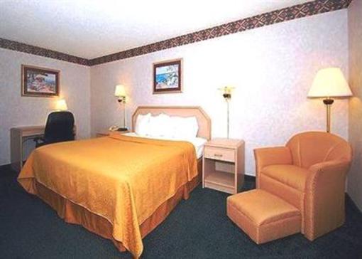 фото отеля Quality Inn Blue Springs