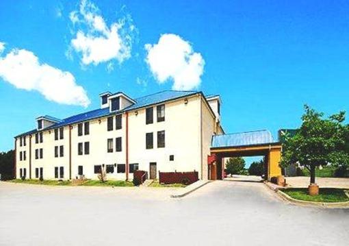 фото отеля Quality Inn Blue Springs