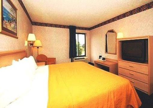 фото отеля Quality Inn Blue Springs