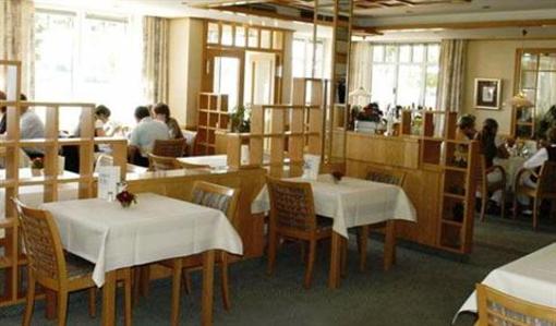фото отеля Hotel Seeblick Friesoythe