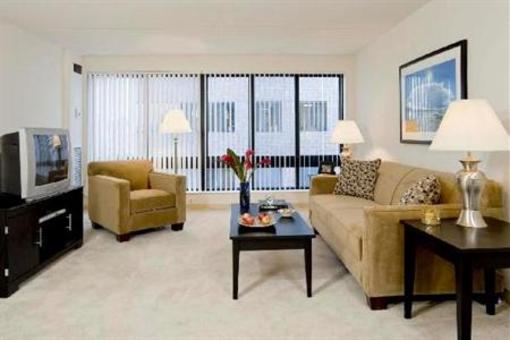 фото отеля Oakwood at Exeter Street Apartments Boston