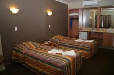 фото отеля The Astor Hotel Motel