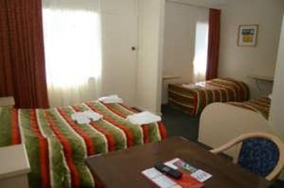 фото отеля The Astor Hotel Motel